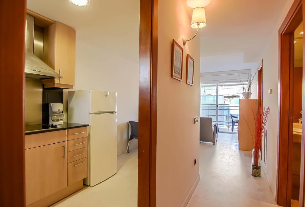 Apartamentos S'Abanell Central Park Blanes Oda fotoğraf