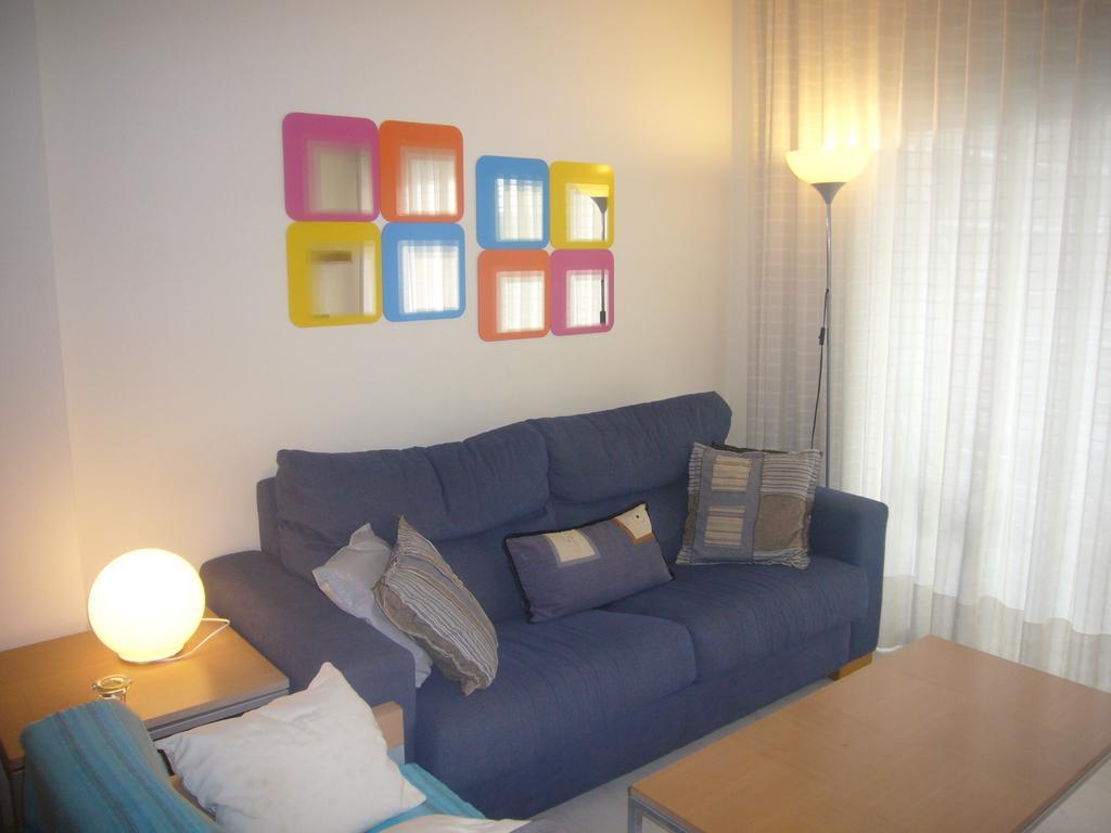 Apartamentos S'Abanell Central Park Blanes Oda fotoğraf